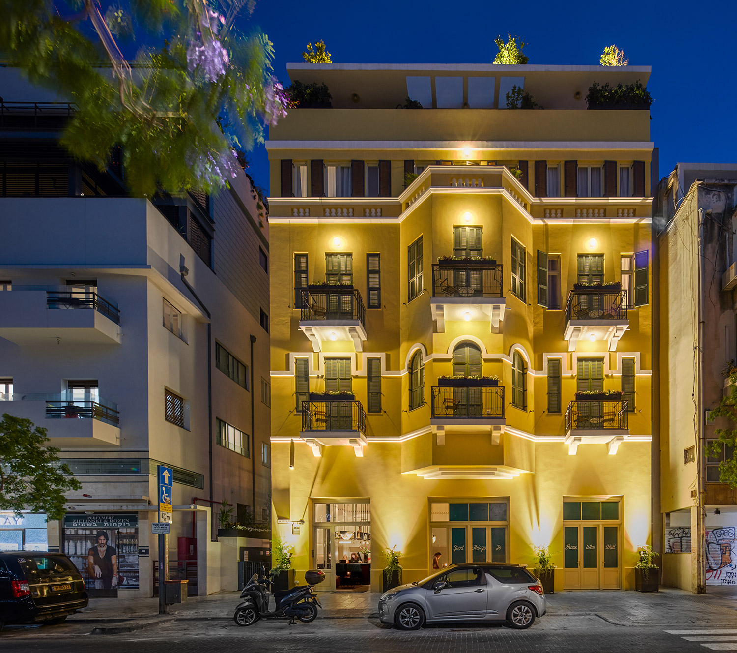hotel